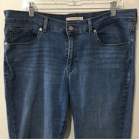 Levi’s Classic Bootcut Jeans size 16 - Picture 5 of 6